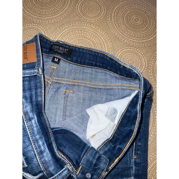 Judy Blue Los Angeles medium wash distressed denim jean shorts - Picture 2 of 3